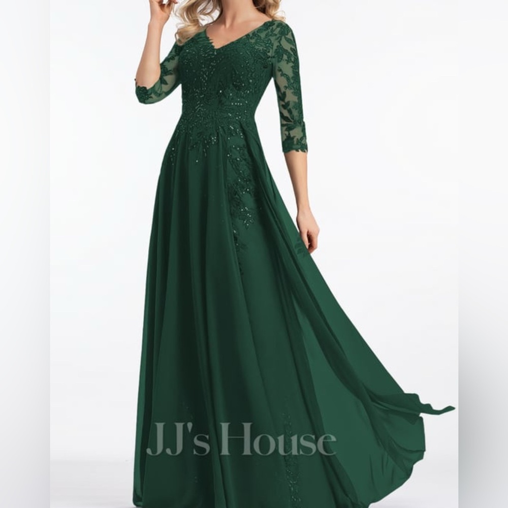 JJs House Hunter Green Long Sleeve Lace Dress